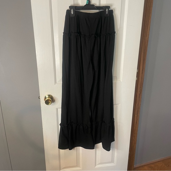 Elegant Black Wide-Leg Women's Pants - Picture 2 of 3